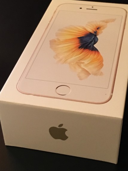 iPhone 6s box