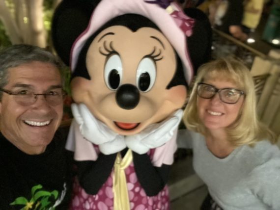 jeff and cheryl noel with Minnie Mouse